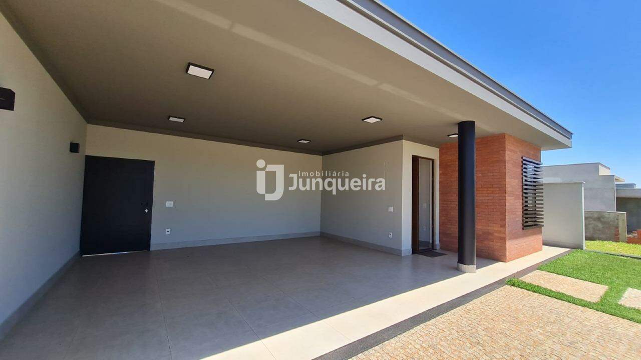 Casa em Condomínio para alugar no Vivendas de Java , 3 quartos, sendo 1 suíte, 4 vagas, no bairro Vivendas de Java em Rio das Pedras - SP