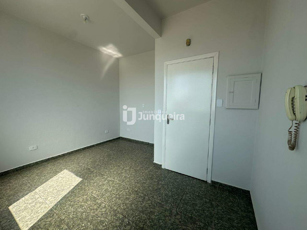 Apartamento para alugar no Santo Antônio, 1 quarto, no bairro Centro em Piracicaba - SP