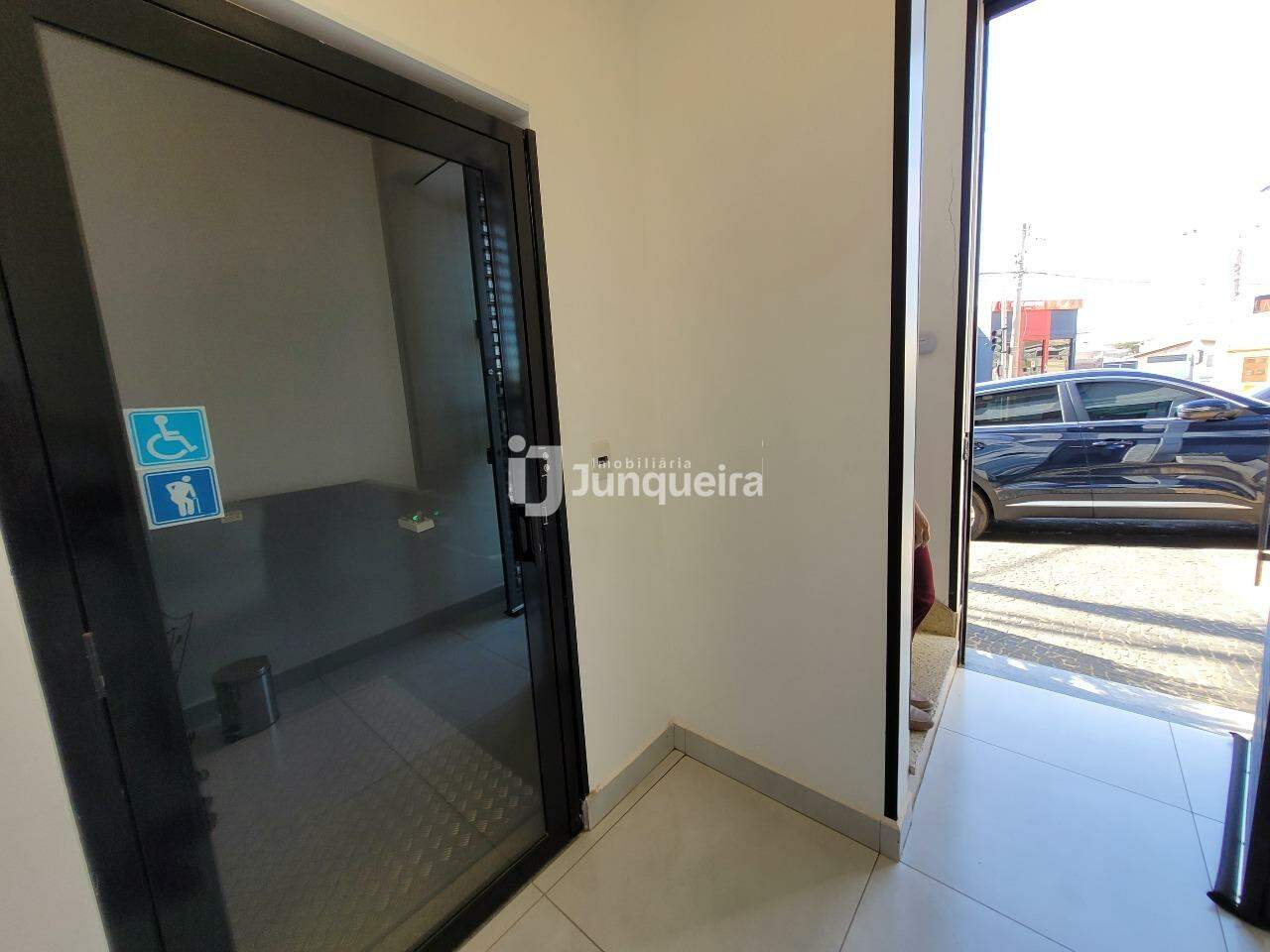 Sala Comercial para alugar, no bairro Jardim Elite em Piracicaba - SP