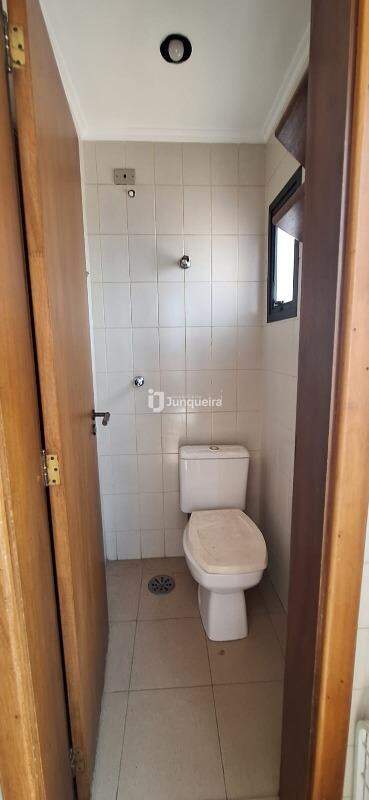 Apartamento à venda no Edifício Tivoli, 3 quartos, sendo 1 suíte, 2 vagas, no bairro Alemães em Piracicaba - SP