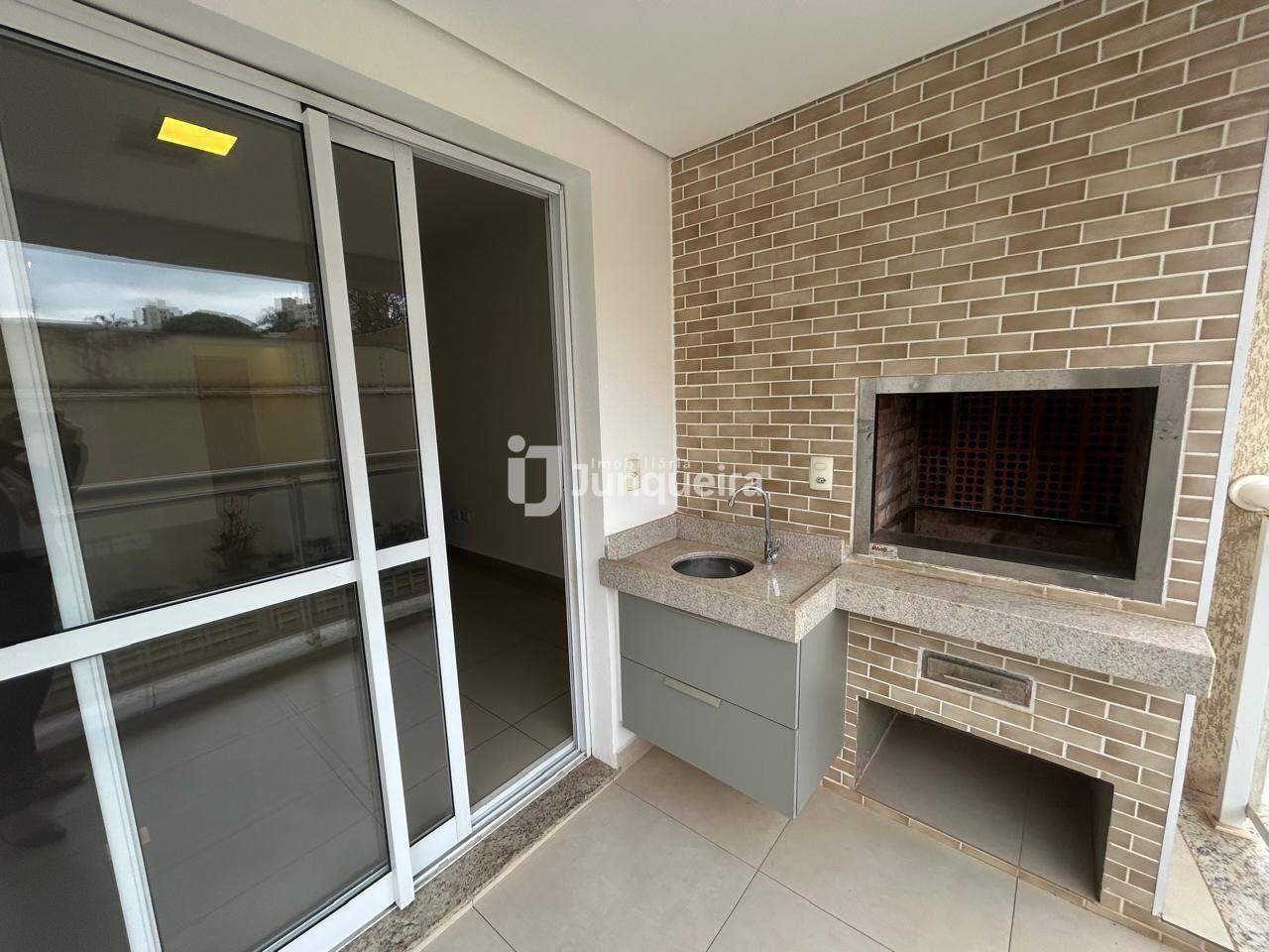 Apartamento à venda no San Victor, 3 quartos, sendo 1 suíte, 2 vagas, no bairro Cidade Alta em Piracicaba - SP