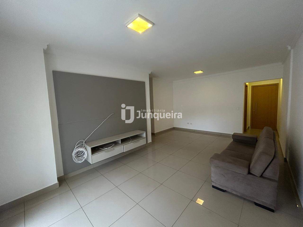 Apartamento à venda no San Victor, 3 quartos, sendo 1 suíte, 2 vagas, no bairro Cidade Alta em Piracicaba - SP