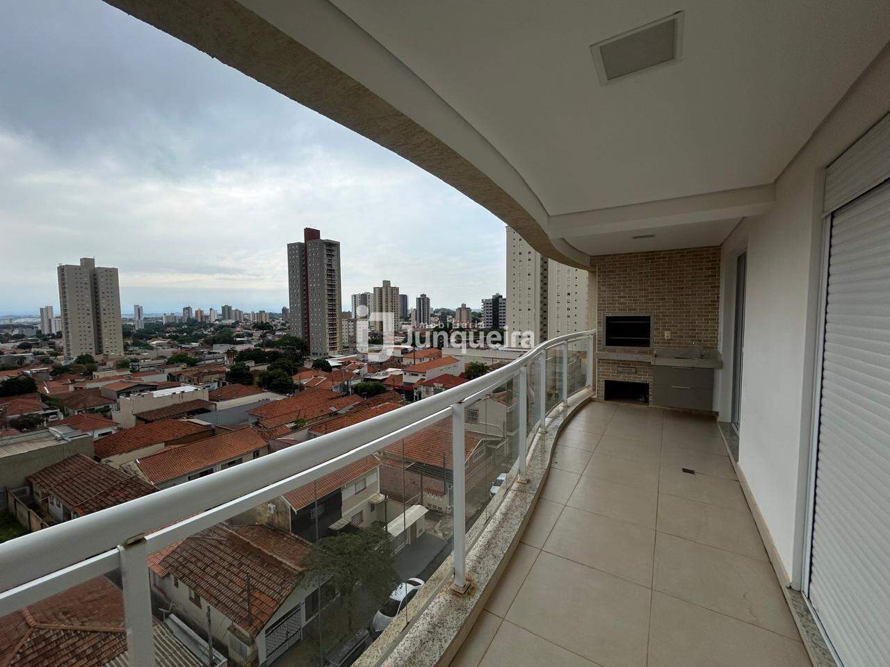 Apartamento à venda no San Victor, 3 quartos, sendo 1 suíte, 2 vagas, no bairro Cidade Alta em Piracicaba - SP