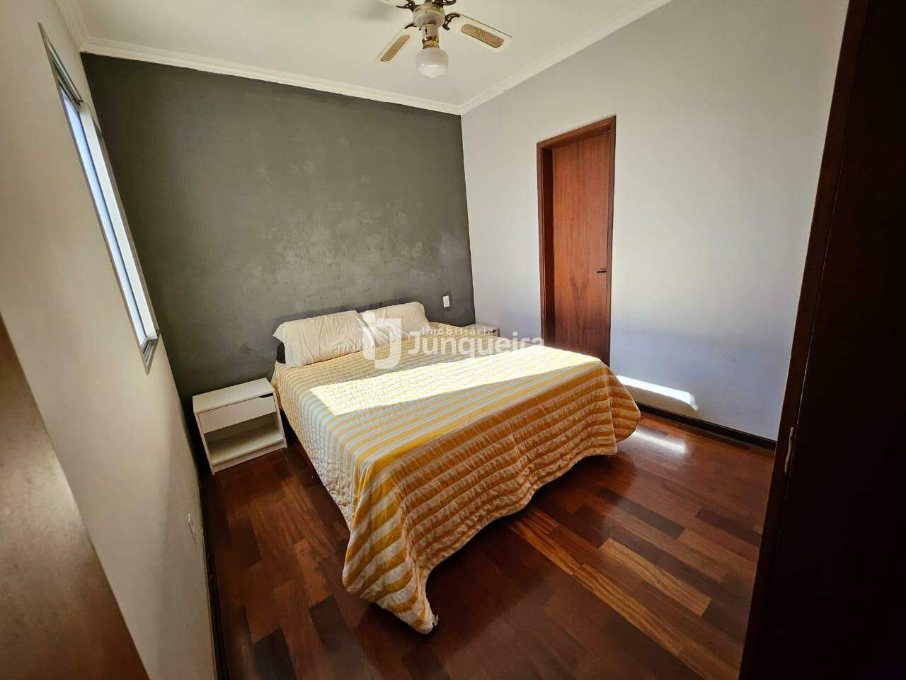 Apartamento à venda no Portal dos Frades , 3 quartos, sendo 1 suíte, 2 vagas, no bairro Centro em Piracicaba - SP