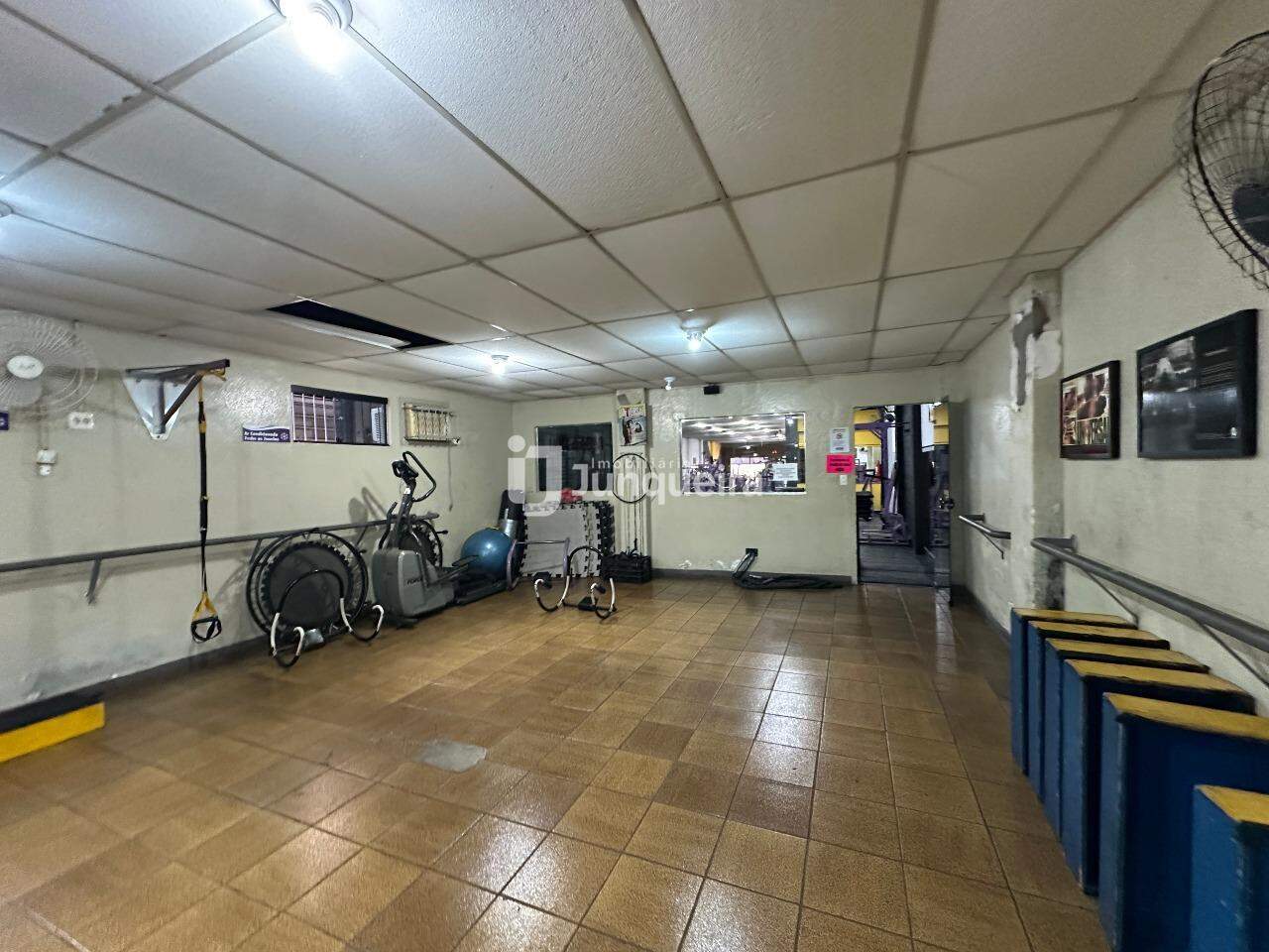 Prédio Comercial à venda, no bairro Centro (Ártemis) em Piracicaba - SP