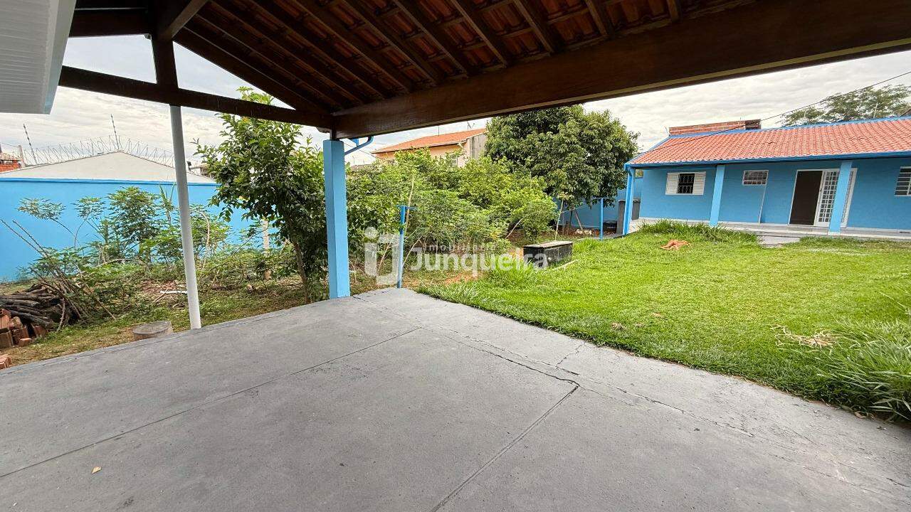 Edícula para alugar, 2 quartos, 2 vagas, no bairro Parque São Matheus em Piracicaba - SP