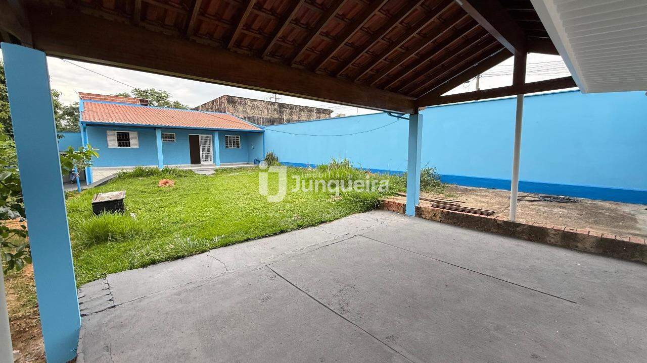 Edícula para alugar, 2 quartos, 2 vagas, no bairro Parque São Matheus em Piracicaba - SP