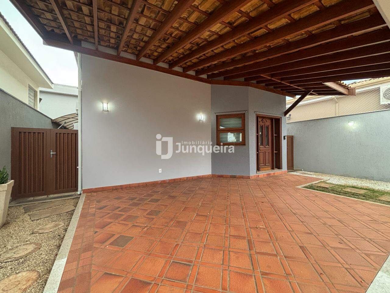 Casa em Condomínio à venda no Terras de Piracicaba IV, 3 quartos, sendo 1 suíte, 4 vagas, no bairro Terras de Piracicaba em Piracicaba - SP