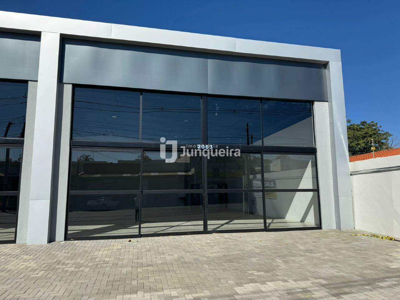 Salão para alugar, 4 vagas, no bairro Campestre em Piracicaba - SP