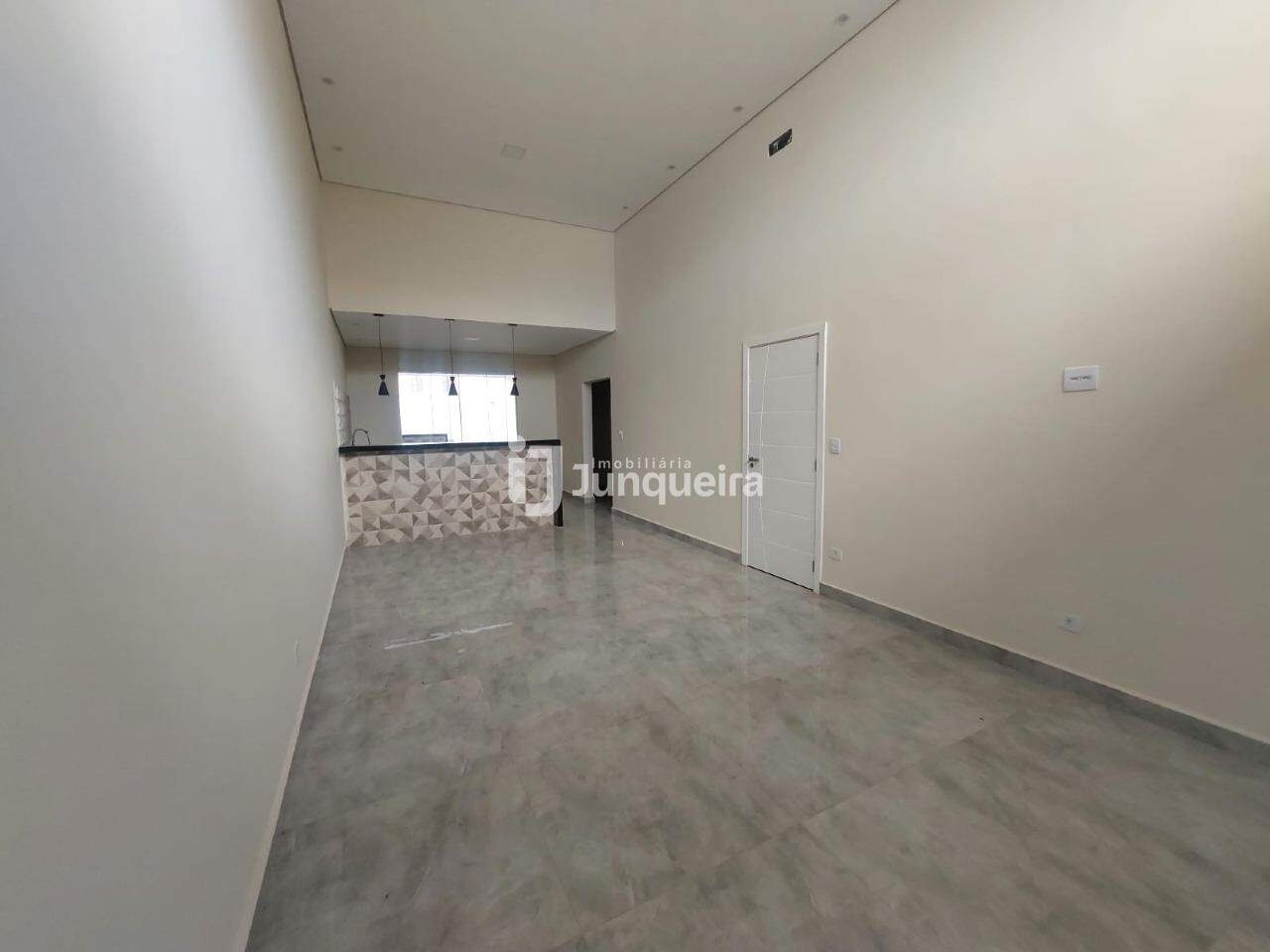 Casa em Condomínio para alugar no Park Unimep Taquaral, 3 quartos, sendo 1 suíte, 4 vagas, no bairro Park Unimep Taquaral  em Piracicaba - SP