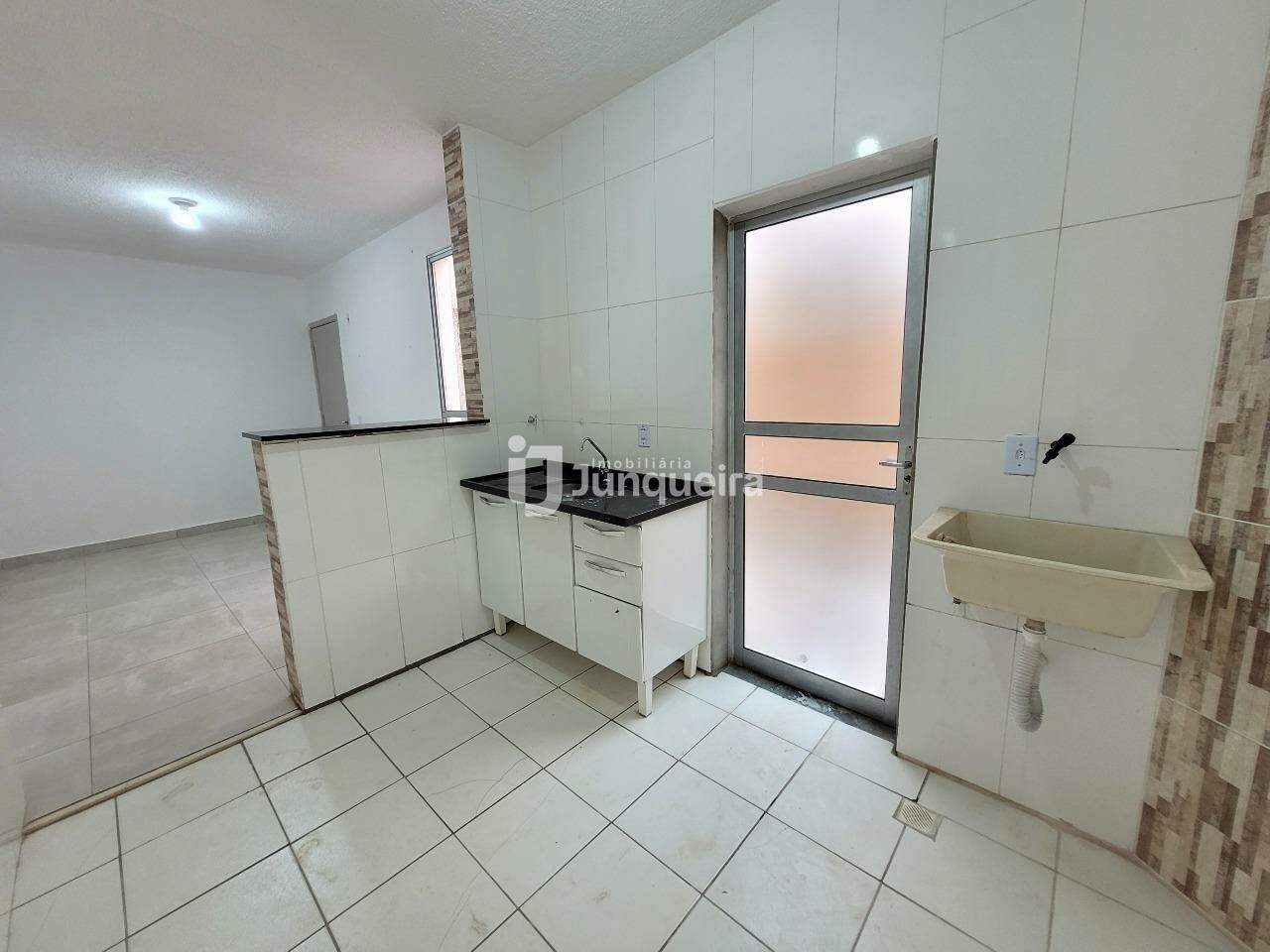 Apartamento para alugar no Clube Parque Paradiso, 2 quartos, 1 vaga, no bairro Santa Terezinha em Piracicaba - SP