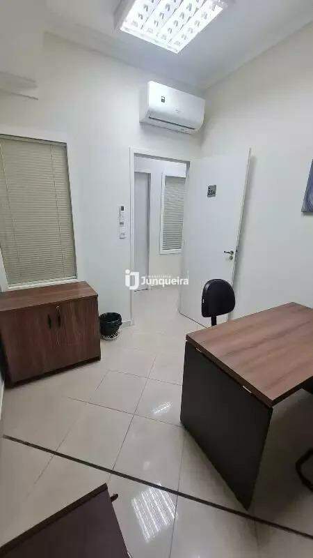 Sala Comercial para alugar, 1 vaga, no bairro Chácara Nazareth em Piracicaba - SP
