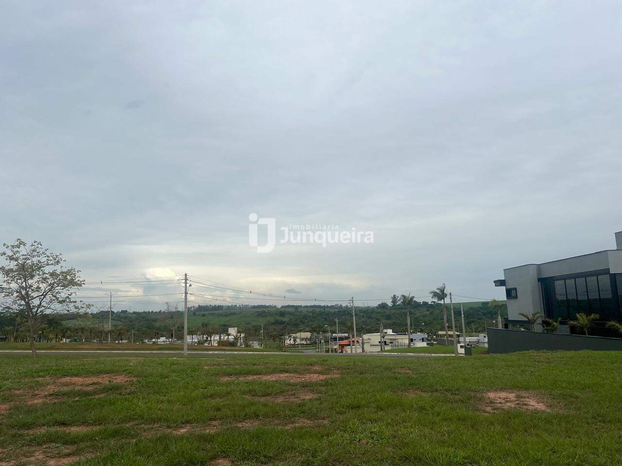 Terreno em Condomínio à venda no Terras de Artemis, no bairro Residencial Terras de Ártemis (Ártemis) em Piracicaba - SP