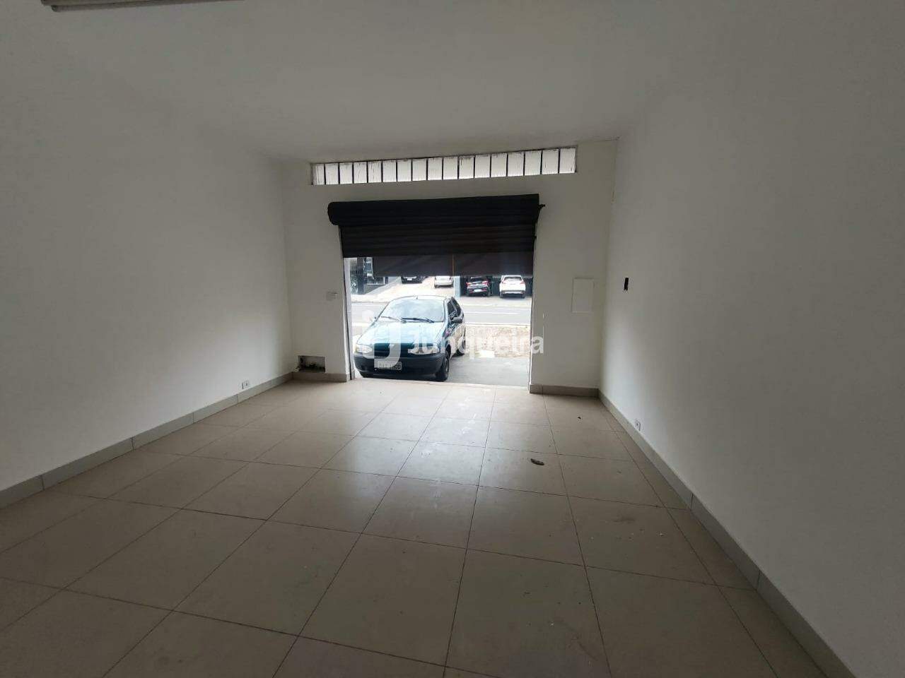 Salão para alugar, 1 vaga, no bairro Centro em Piracicaba - SP