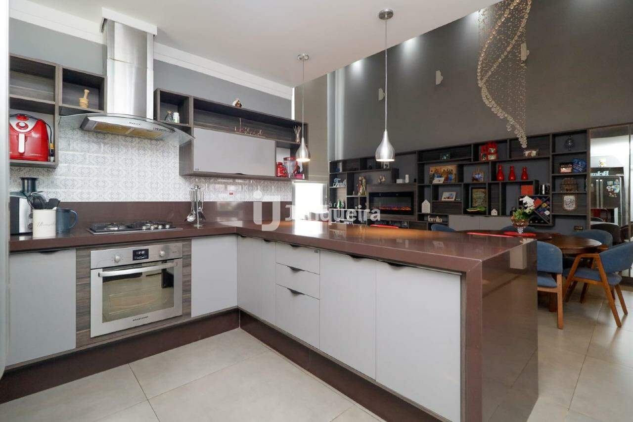 Casa para alugar, 3 quartos, sendo 2 suítes, 3 vagas, no bairro Residencial Santa Luzia em Charqueada - SP