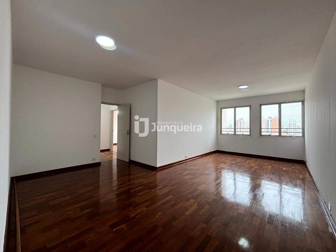 Apartamento à venda no Jamaica, 3 quartos, sendo 1 suíte, 2 vagas, no bairro São Judas em Piracicaba - SP