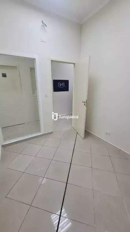 Sala Comercial para alugar, 1 vaga, no bairro Chácara Nazareth em Piracicaba - SP