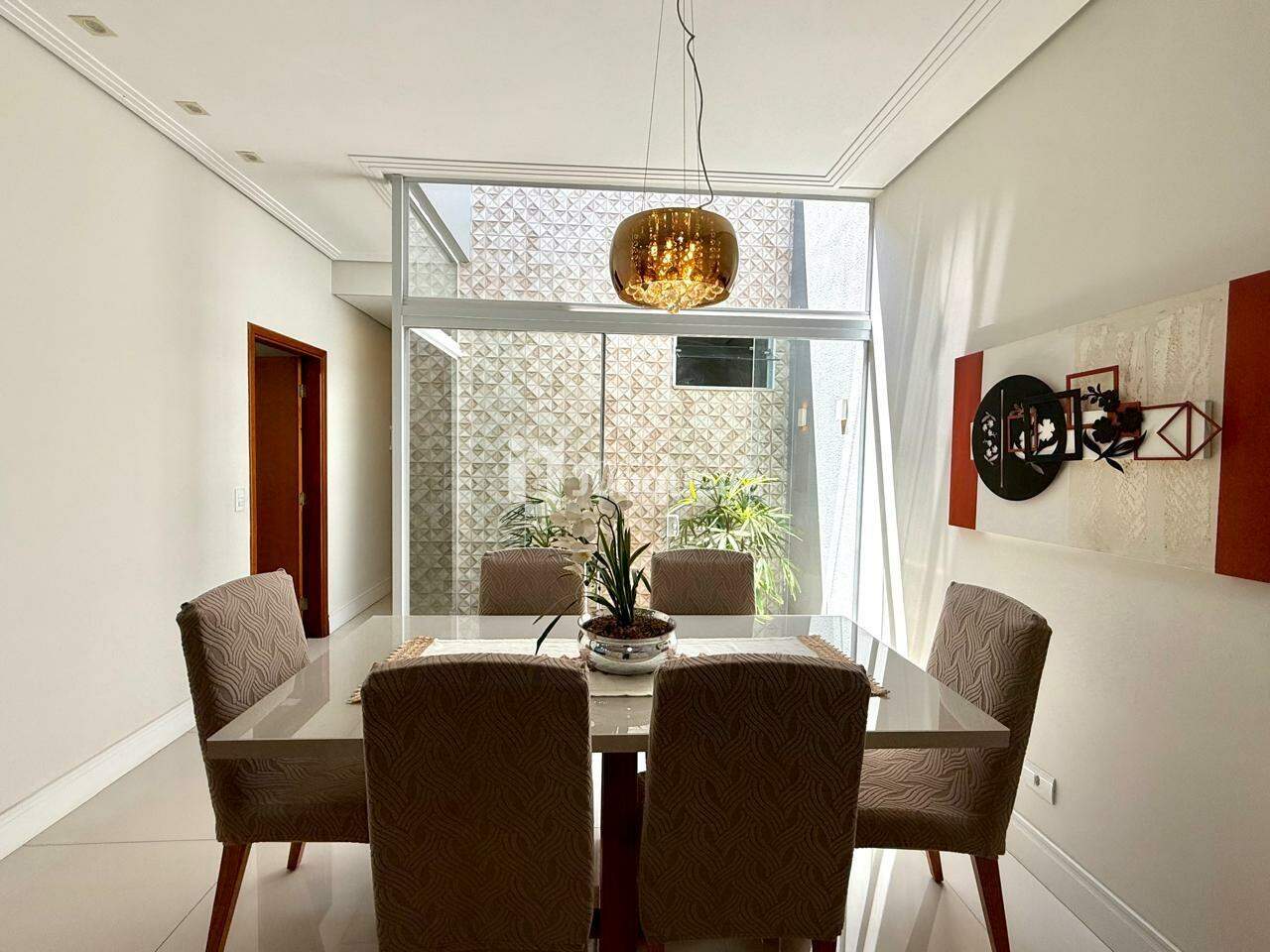 Casa em Condomínio à venda no Lazuli Club, 3 quartos, sendo 1 suíte, 2 vagas, no bairro Lazuli Club em Piracicaba - SP