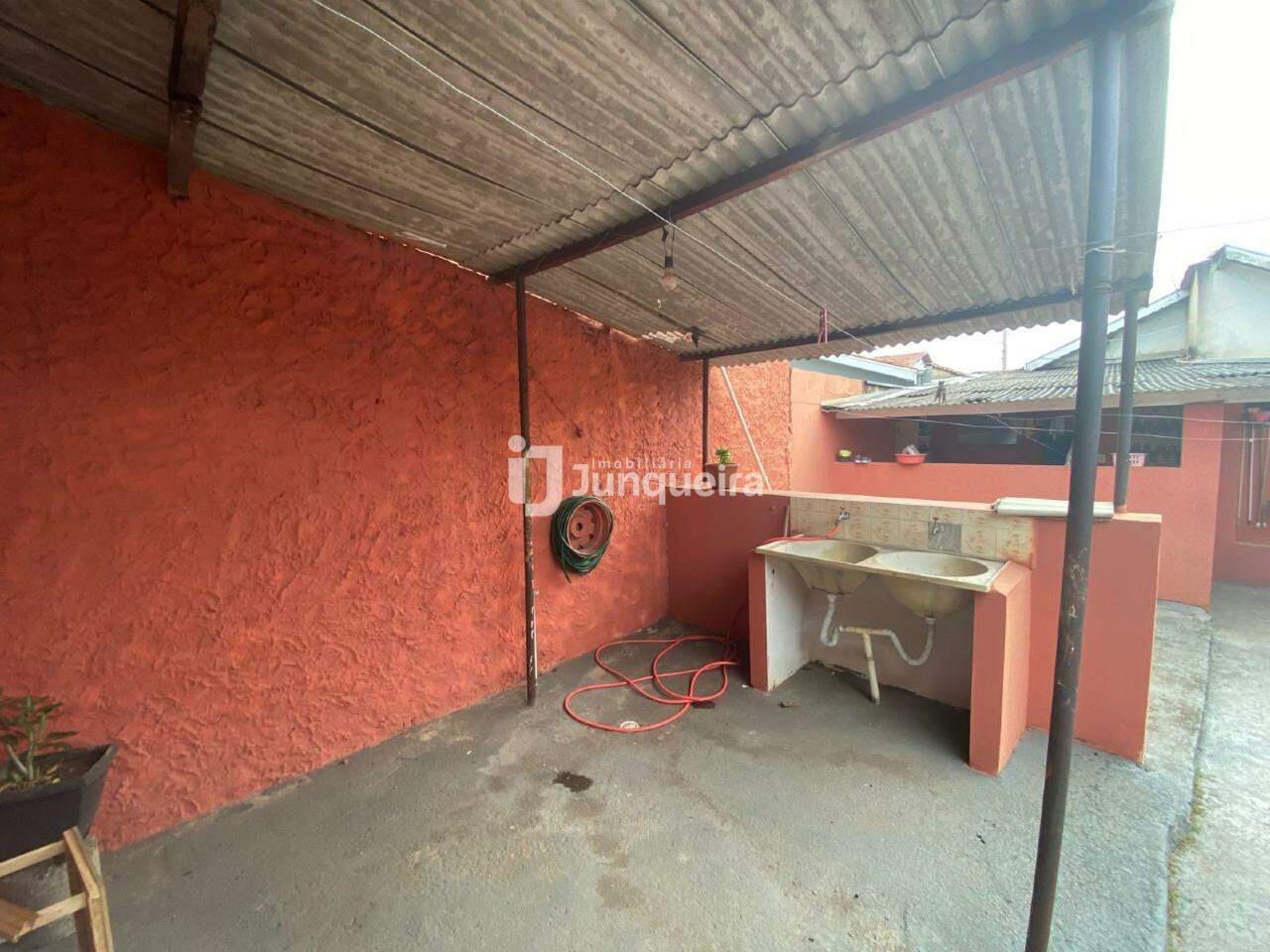 Casa à venda, 3 quartos, 4 vagas, no bairro Vila Rezende em Piracicaba - SP