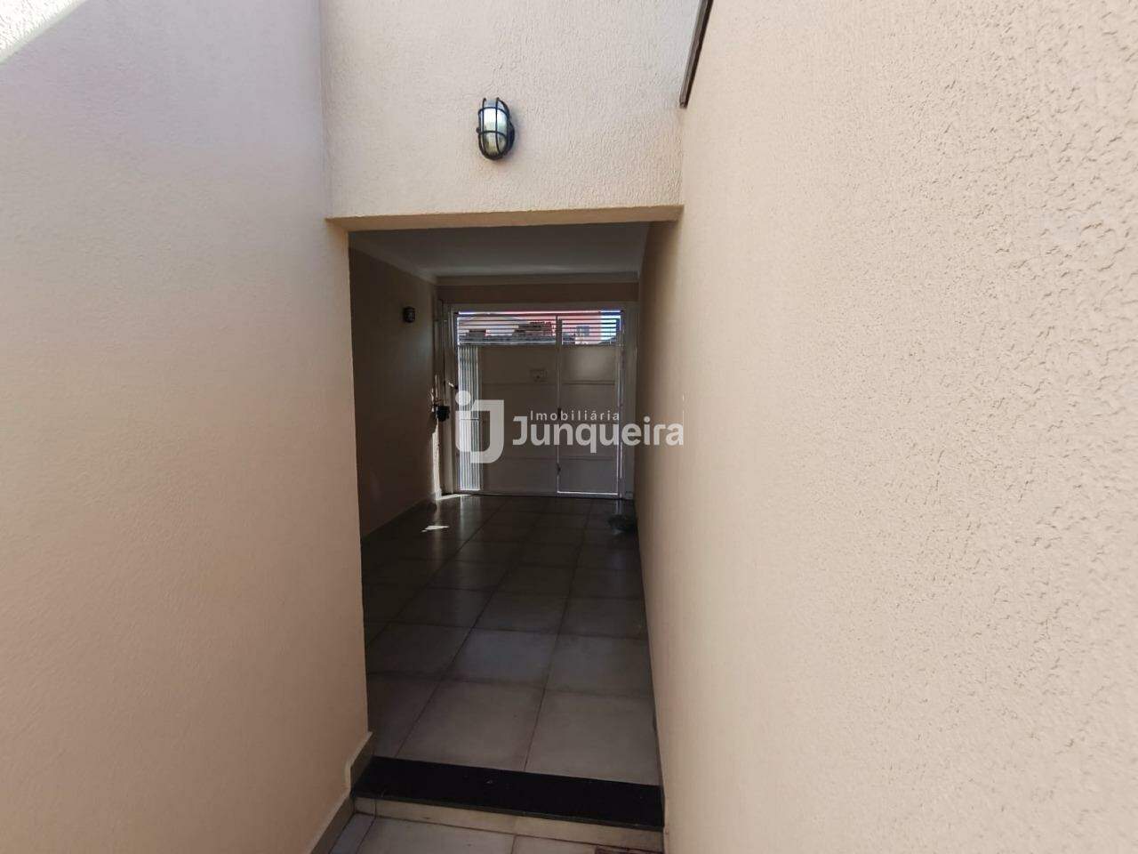 Casa para alugar, 1 quarto, 1 vaga, no bairro Parque Residencial Piracicaba  Balbo em Piracicaba - SP