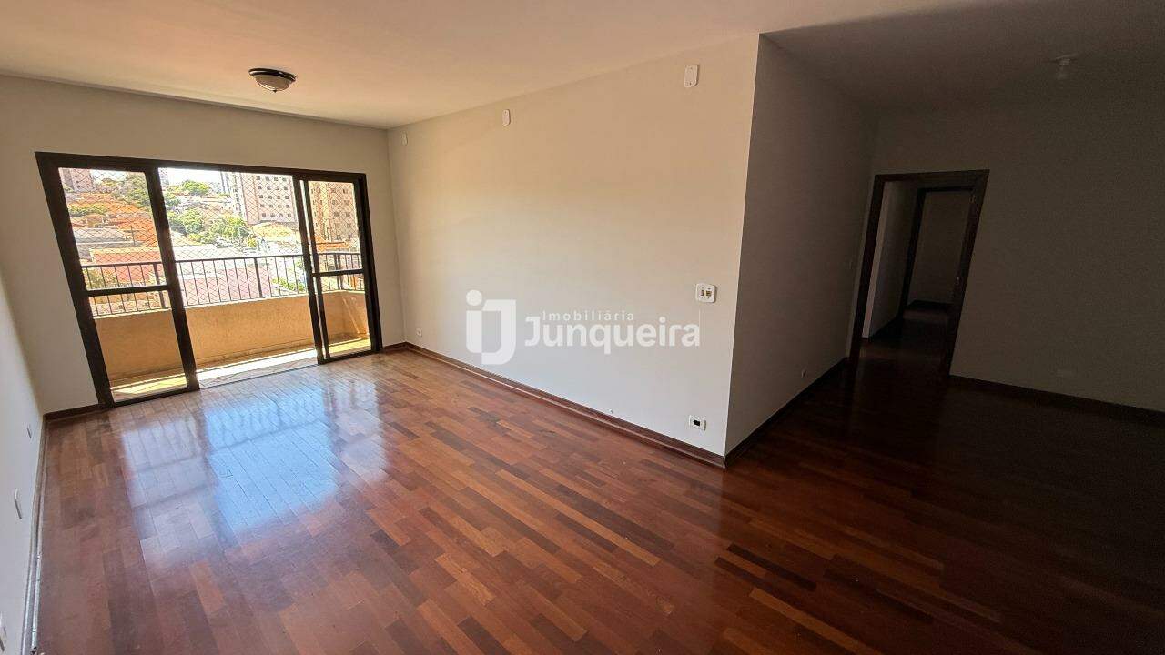 Apartamento para alugar no Edifício Faride Maluf Alves, 3 quartos, sendo 1 suíte, 2 vagas, no bairro São Judas em Piracicaba - SP