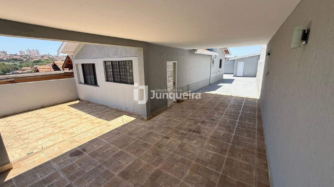 Casa para alugar, 2 quartos, 4 vagas, no bairro Jardim Planalto em Piracicaba - SP