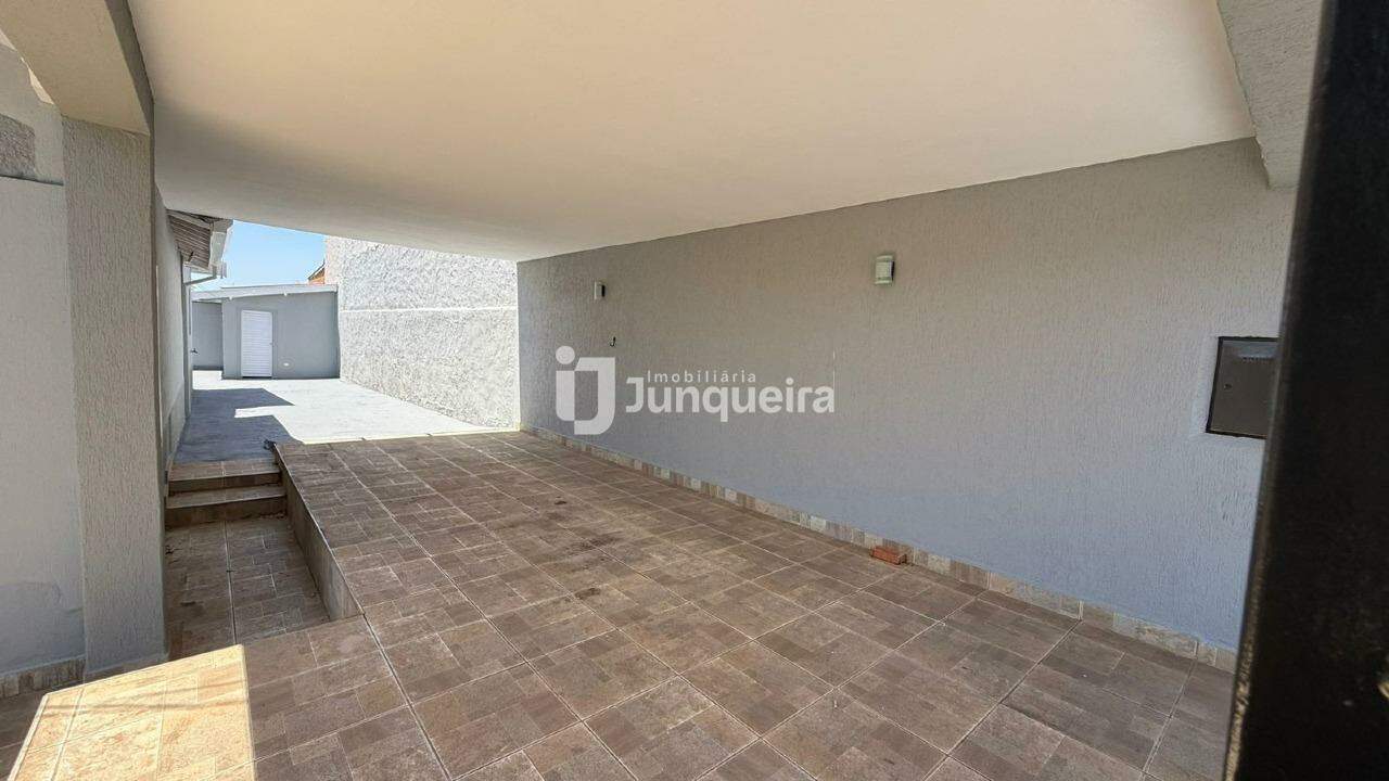 Casa para alugar, 2 quartos, 4 vagas, no bairro Jardim Planalto em Piracicaba - SP