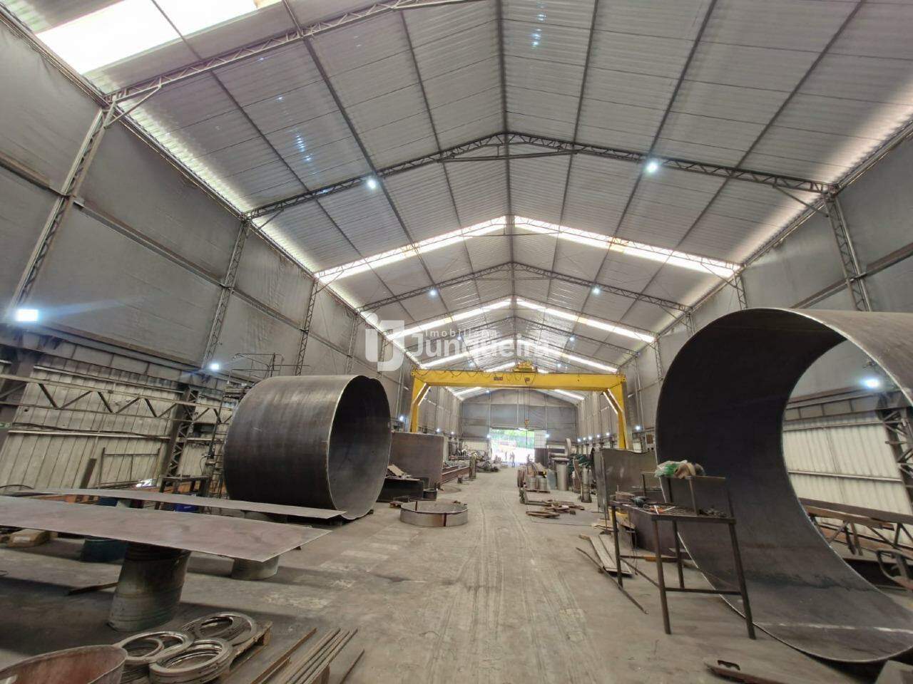 Galpão à venda, no bairro Unileste em Piracicaba - SP