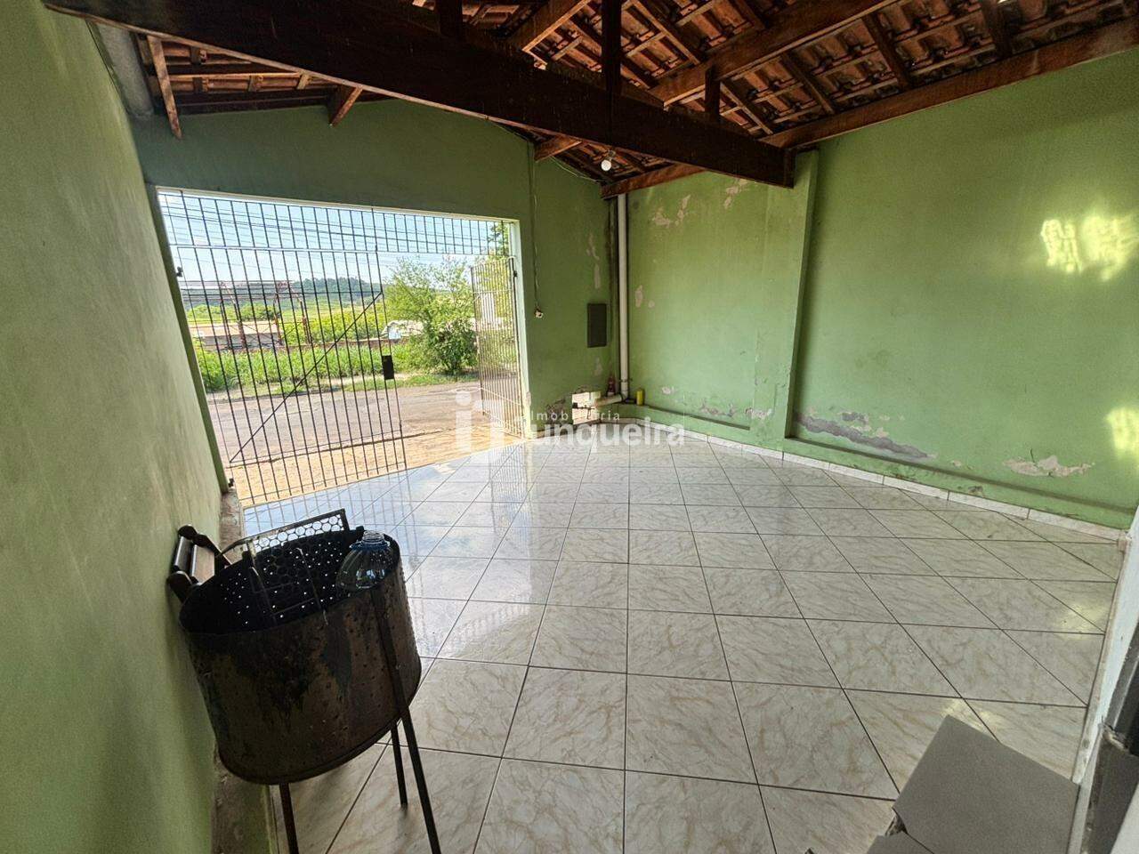 Casa à venda, 2 quartos, 2 vagas, no bairro Santa Terezinha em Piracicaba - SP