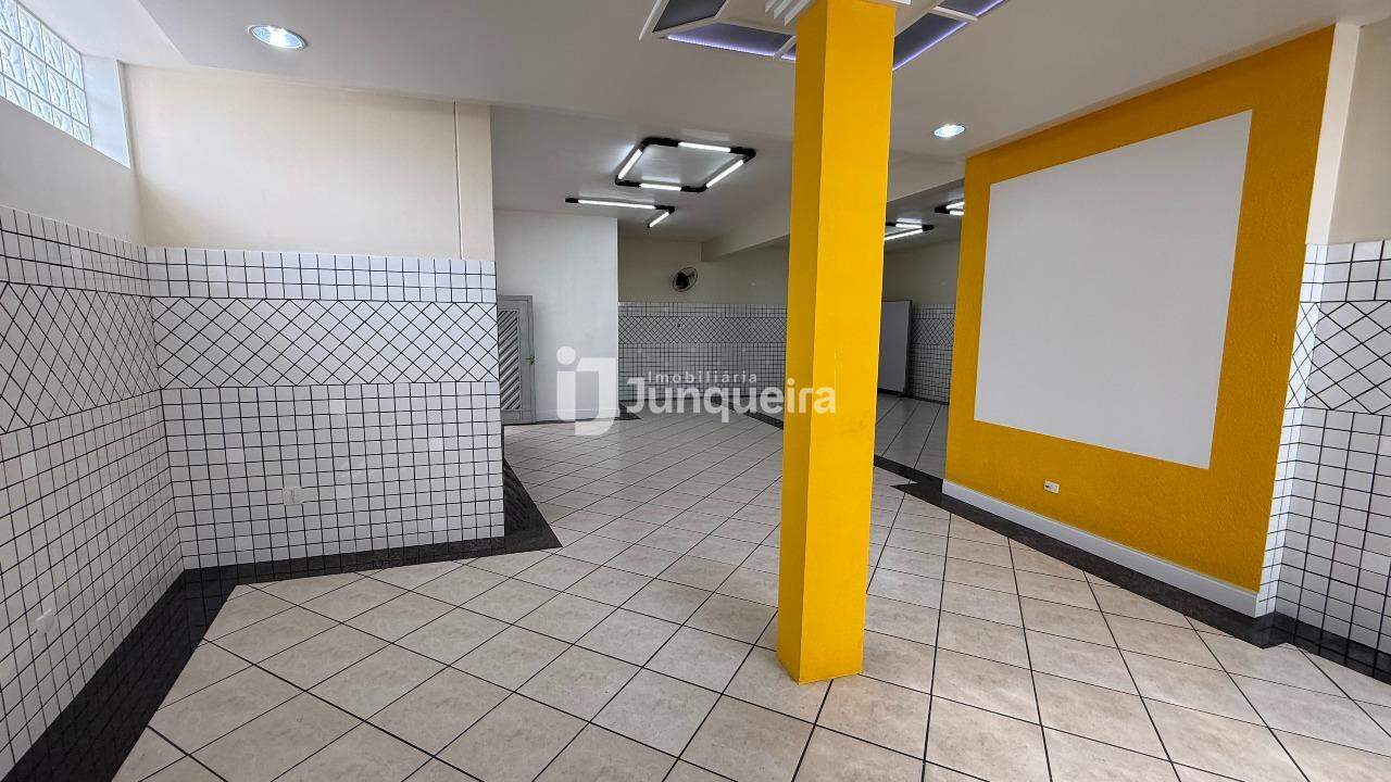 Salão para alugar, no bairro Parque Bela Vista em Piracicaba - SP