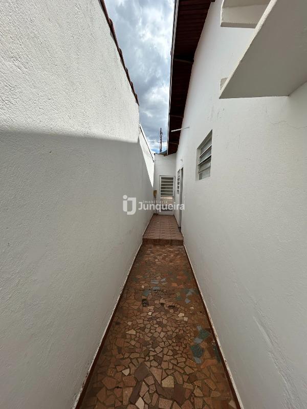 Casa à venda, 3 quartos, 1 vaga, no bairro Jardim Monumento em Piracicaba - SP