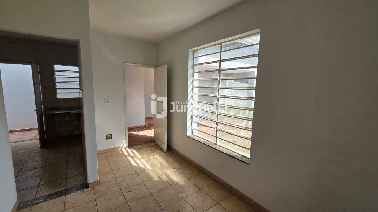 Casa à venda, 3 quartos, 1 vaga, no bairro Jardim Monumento em Piracicaba - SP