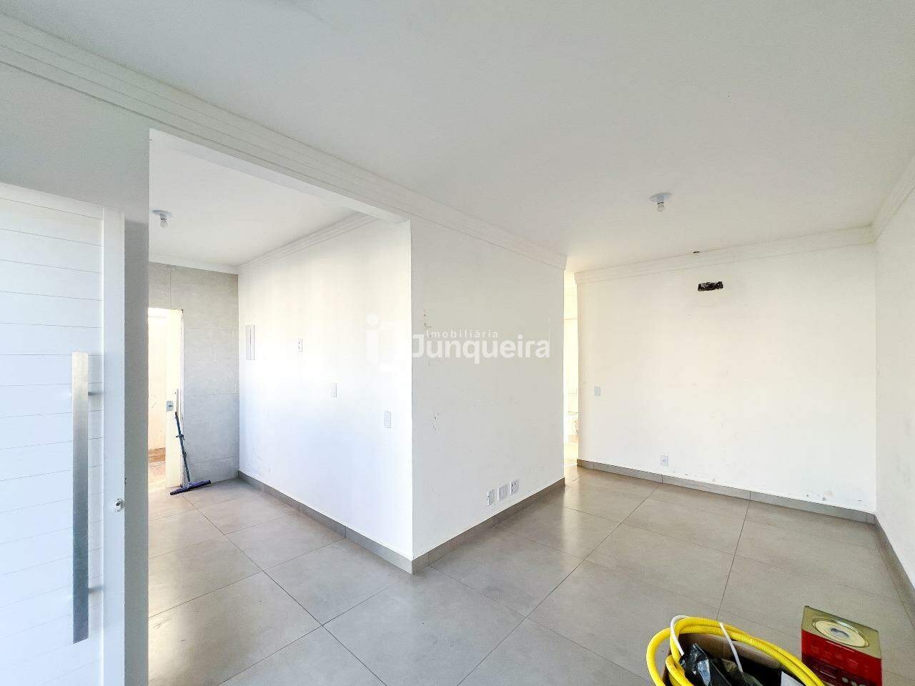 Casa em Condomínio à venda no Reserva Taquaral I, 2 quartos, sendo 2 suítes, 2 vagas, no bairro Parque Taquaral em Piracicaba - SP