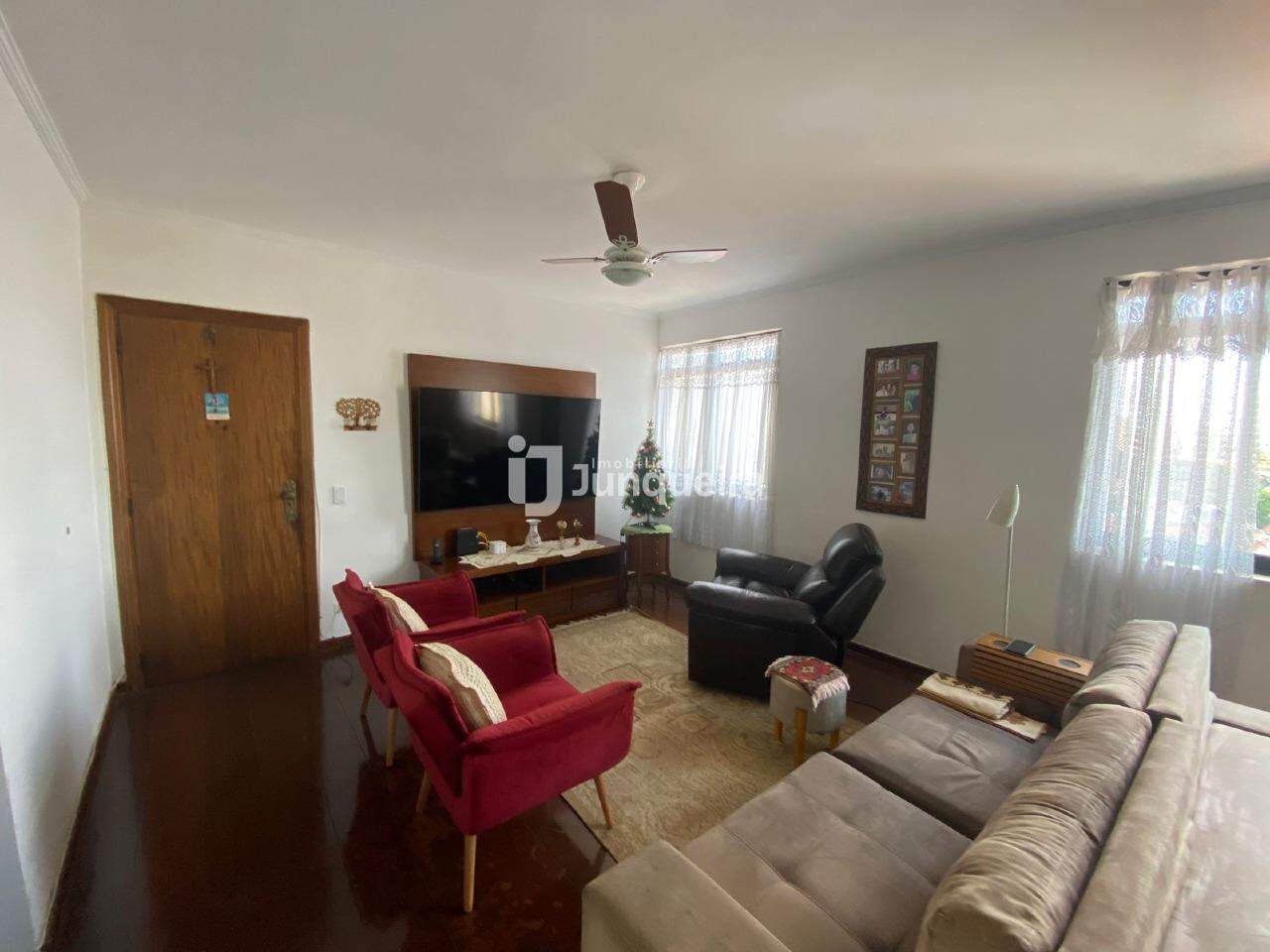 Apartamento à venda no Comendador Antonio Romano, 3 quartos, sendo 1 suíte, 2 vagas, no bairro Cidade Alta em Piracicaba - SP