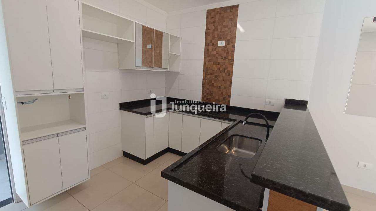 Casa à venda, 3 quartos, sendo 1 suíte, 2 vagas, no bairro Parque São Matheus em Piracicaba - SP