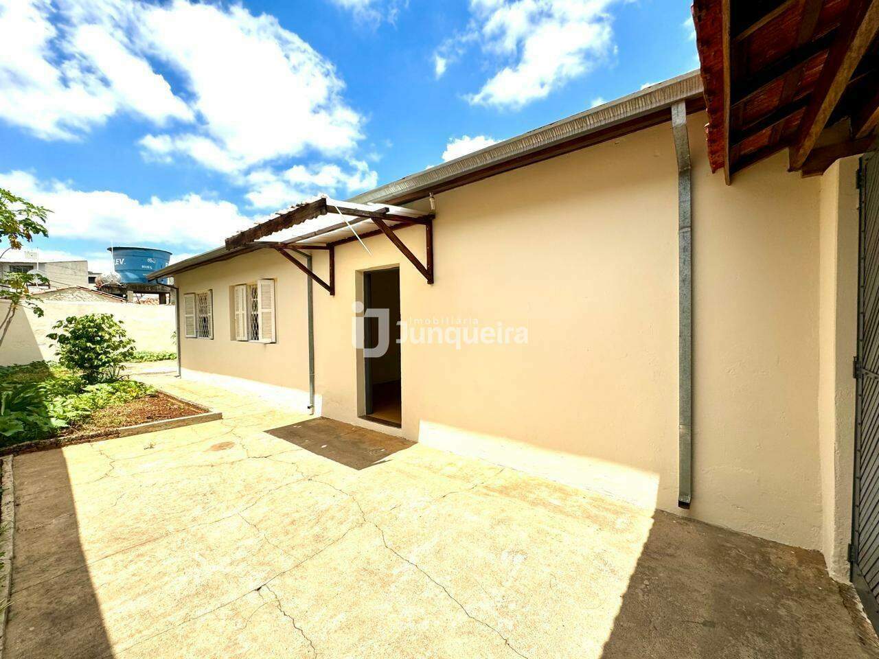 Casa à venda, 3 quartos, 4 vagas, no bairro Vila Rezende em Piracicaba - SP