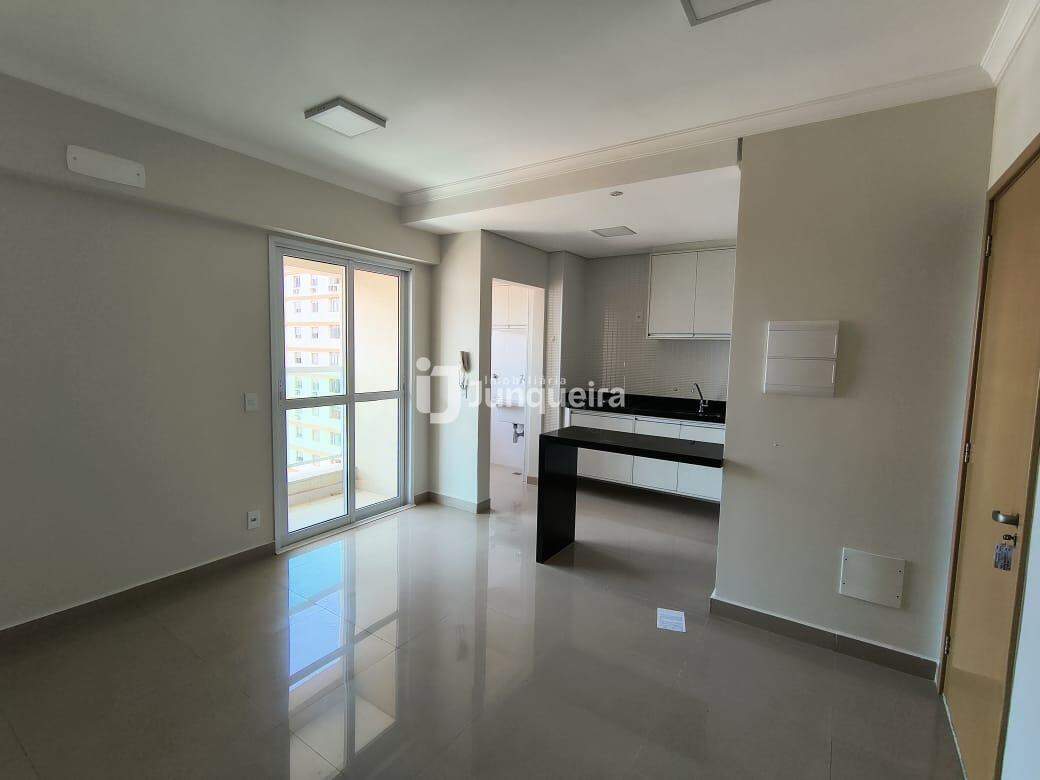 Apartamento para alugar no Voluntários, 1 quarto, 1 vaga, no bairro Centro em Piracicaba - SP