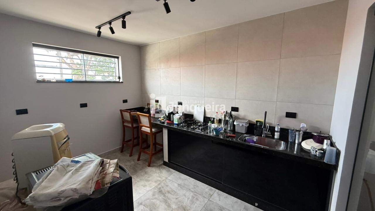 Casa para alugar, 2 quartos, sendo 1 suíte, 2 vagas, no bairro Glebas Califórnia em Piracicaba - SP