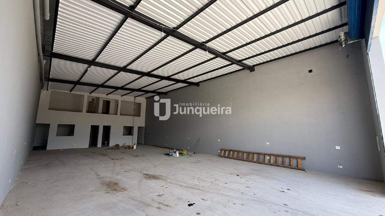 Galpão para alugar, 2 vagas, no bairro Residencial Alto da Boa Vista em Piracicaba - SP