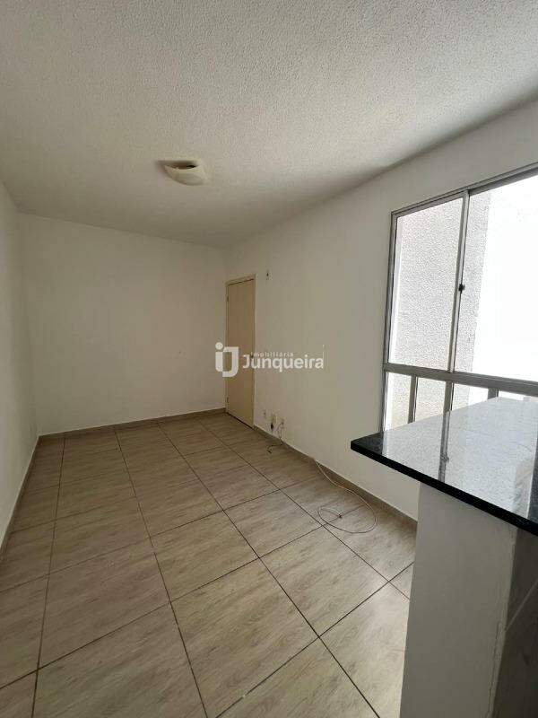 Apartamento para alugar, 2 quartos, 1 vaga, no bairro Santa Terezinha em Piracicaba - SP