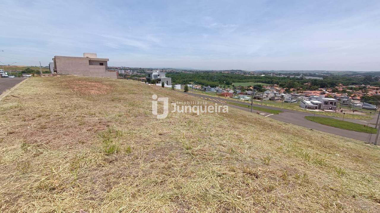 Terreno em Condomínio à venda no Canadá Residencial, no bairro Canadá Residencial em Piracicaba - SP