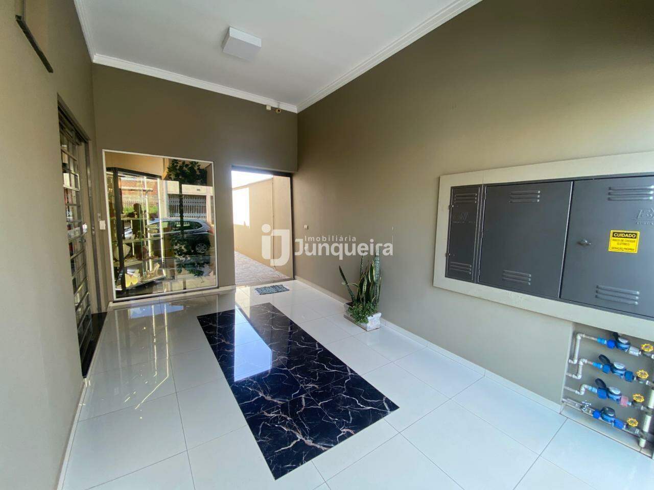 Sala Comercial para alugar, no bairro Centro em Rio das Pedras - SP