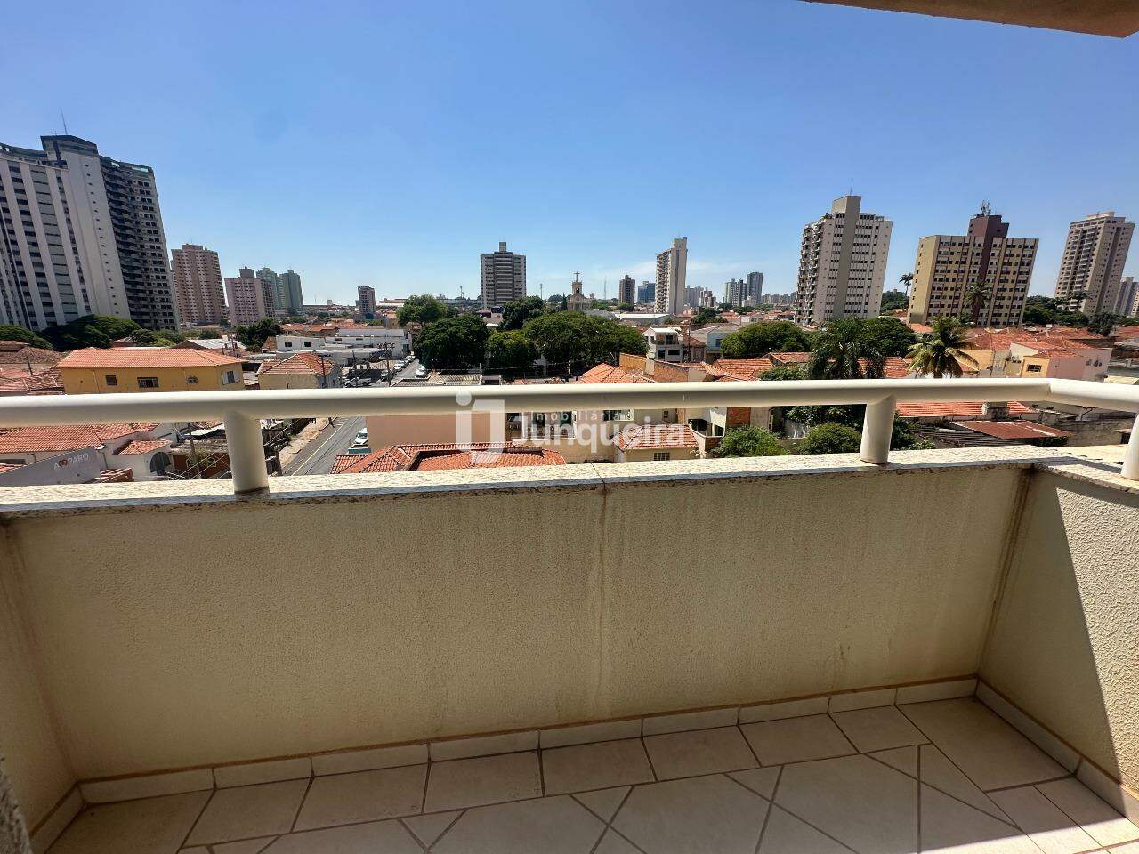 Apartamento para alugar no Bristol Residencial, 1 quarto, 1 vaga, no bairro Cidade Alta em Piracicaba - SP