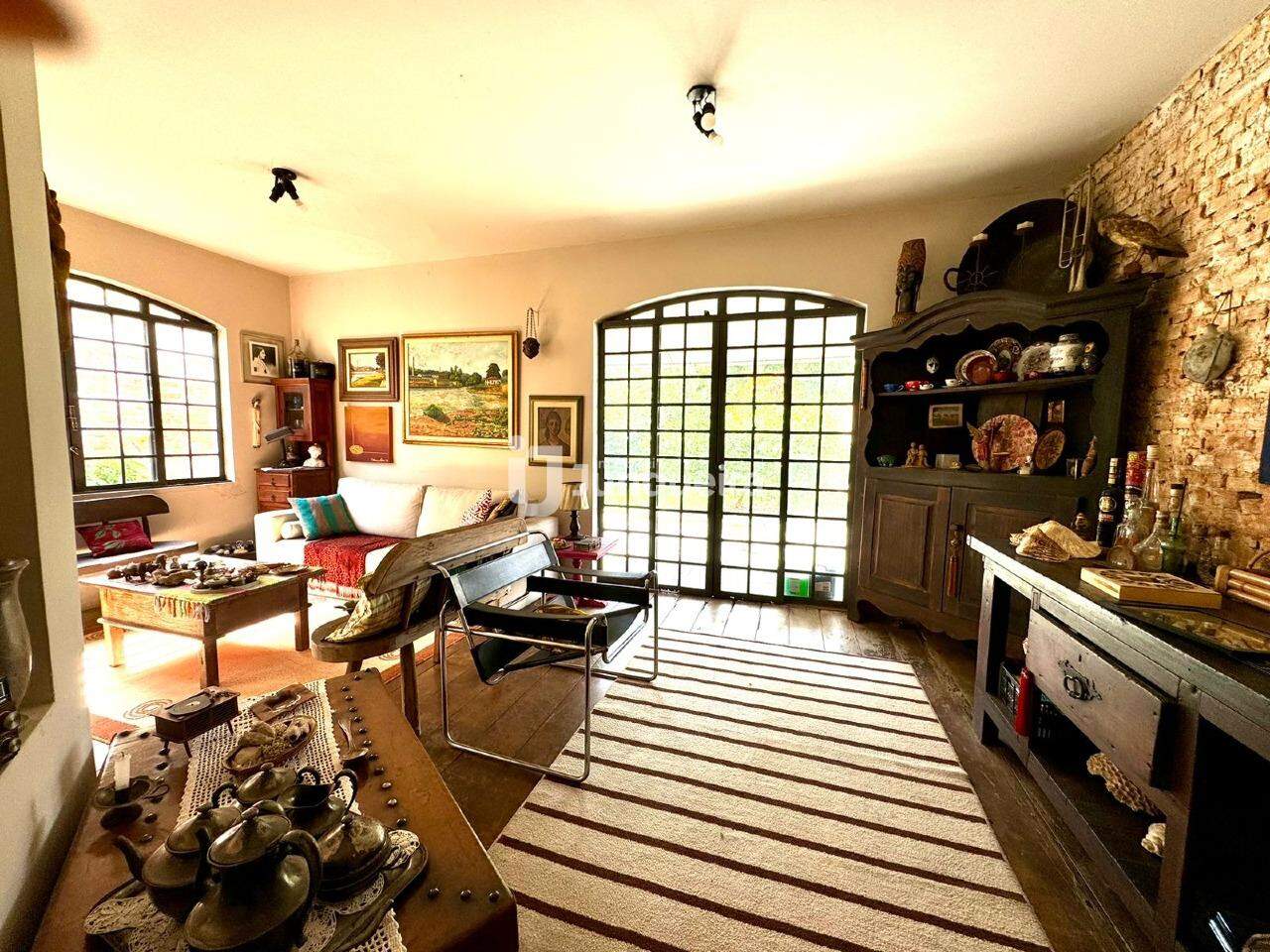 Casa à venda, 3 quartos, sendo 1 suíte, 4 vagas, no bairro Nova Piracicaba em Piracicaba - SP