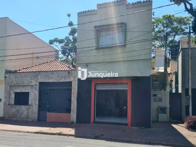 Casa Comercial à venda, 4 quartos, no bairro Centro em Piracicaba - SP