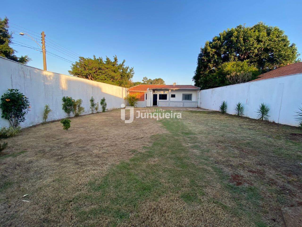 Casa à venda, 1 quarto, 1 vaga, no bairro Residencial Doutor Jorge Coury em Rio das Pedras - SP