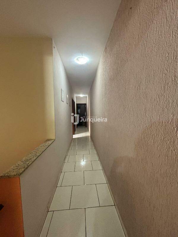 Casa à venda, 4 quartos, 2 vagas, no bairro Vila Rezende em Piracicaba - SP