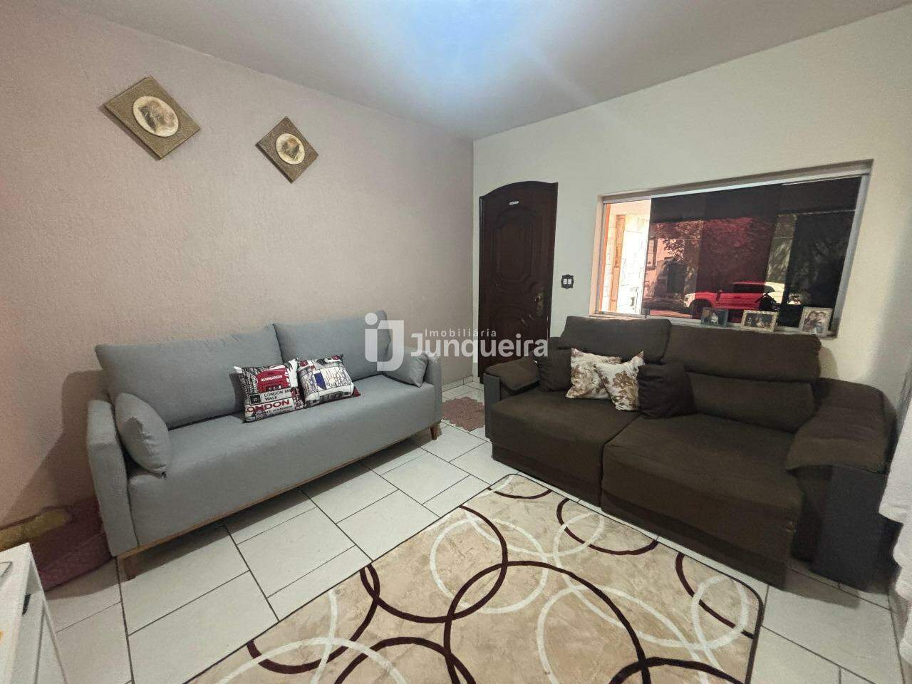 Casa à venda, 4 quartos, 2 vagas, no bairro Vila Rezende em Piracicaba - SP