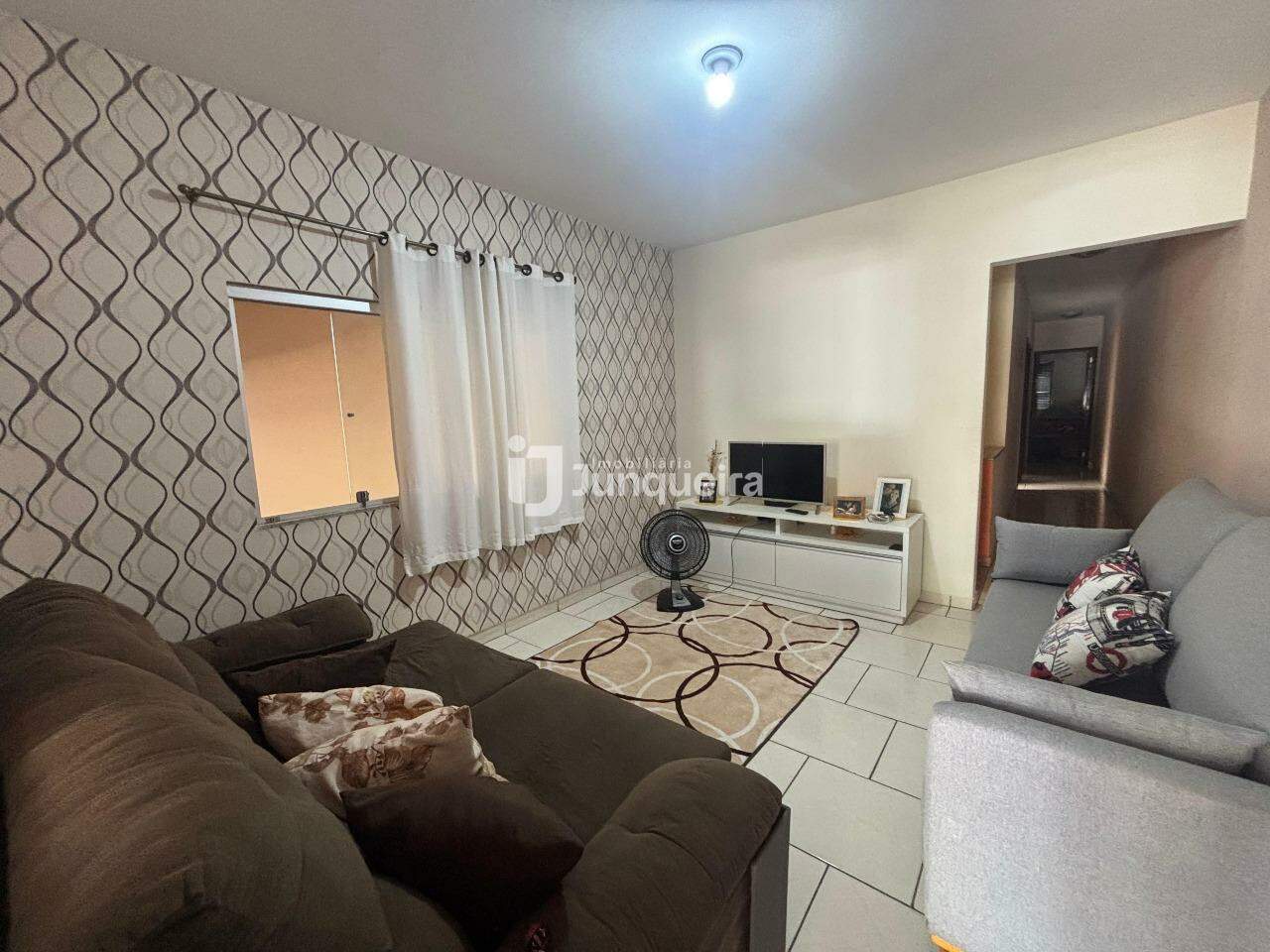 Casa à venda, 4 quartos, 2 vagas, no bairro Vila Rezende em Piracicaba - SP