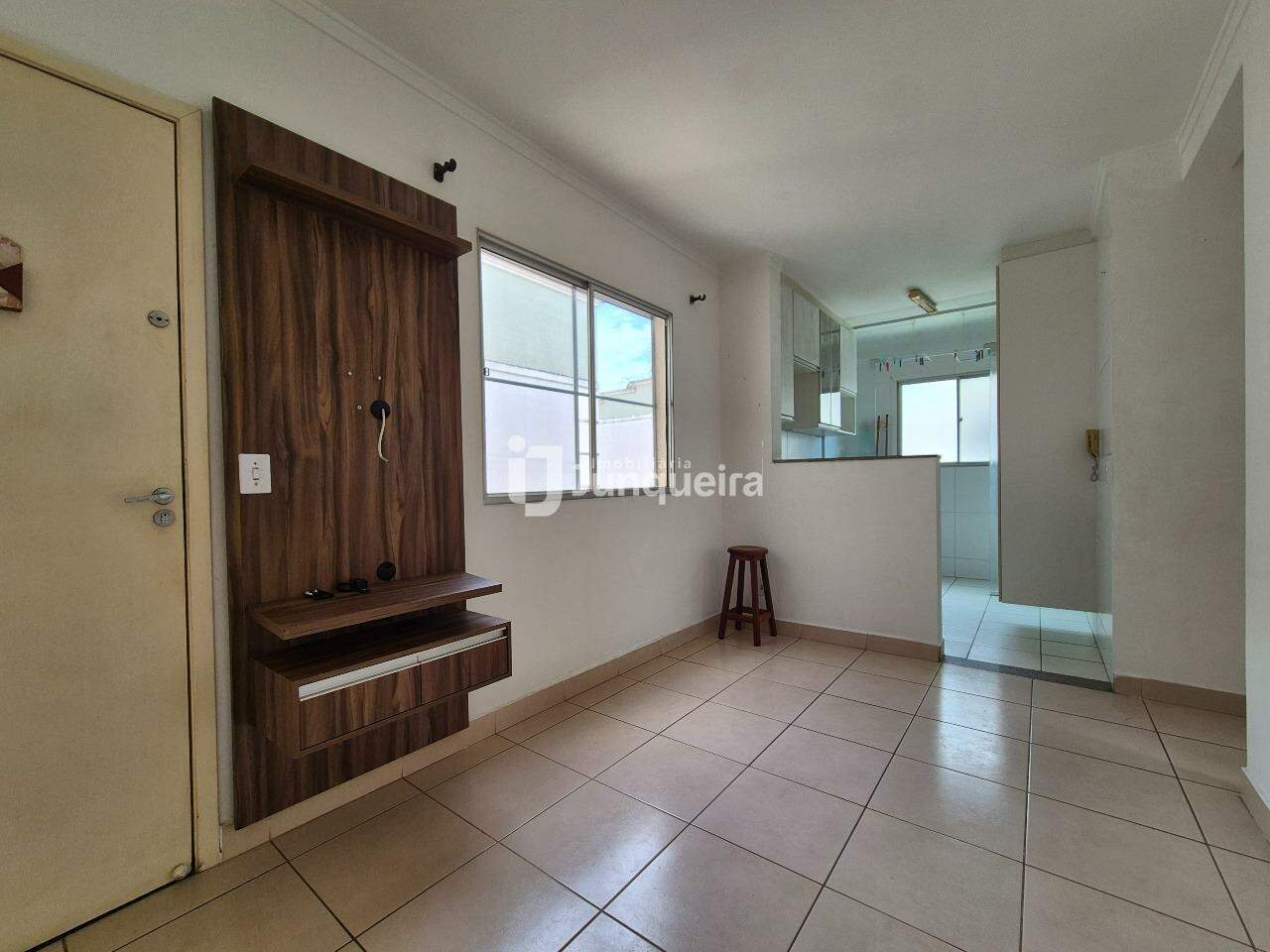 Apartamento à venda no Piazza Republica, 2 quartos, 1 vaga, no bairro Dois Córregos em Piracicaba - SP